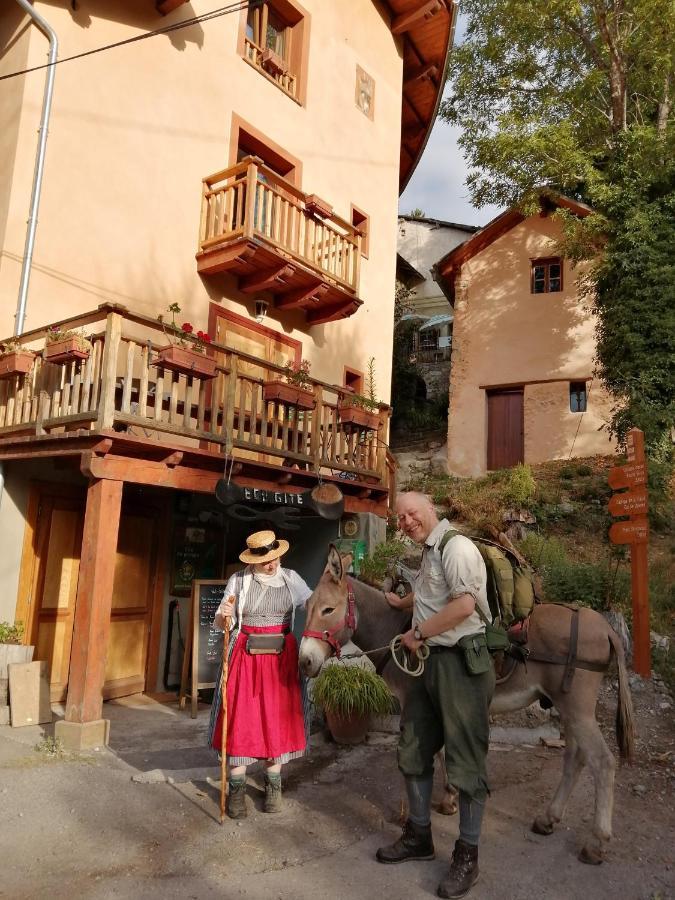 Eco-Hotel Et Yourtes Du Mercantour Гійом Екстер'єр фото